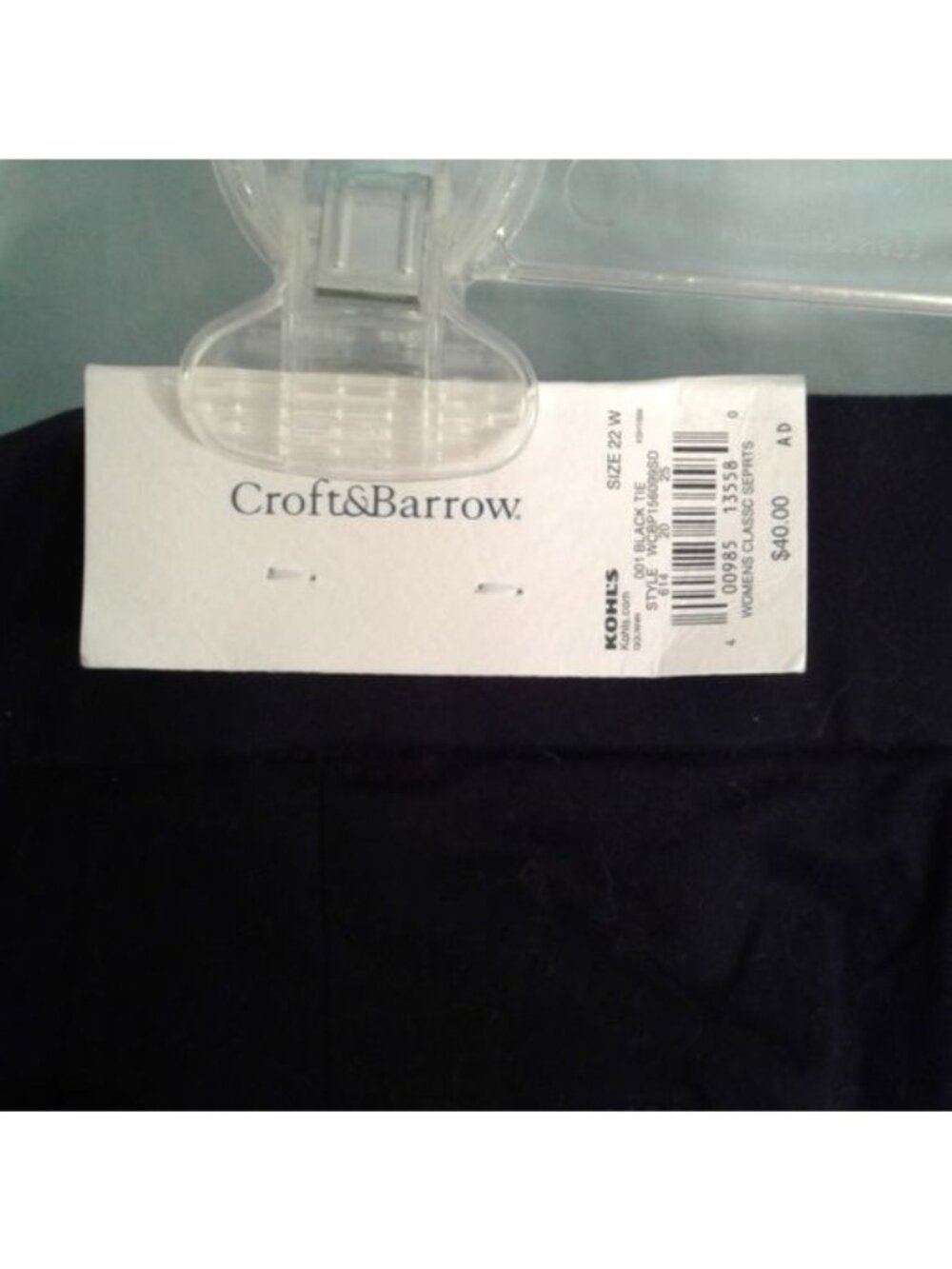 Classic Fit Womens Black Capri Pants Size 22W Stretch Slimming Design NEW - Picture 7 of 8